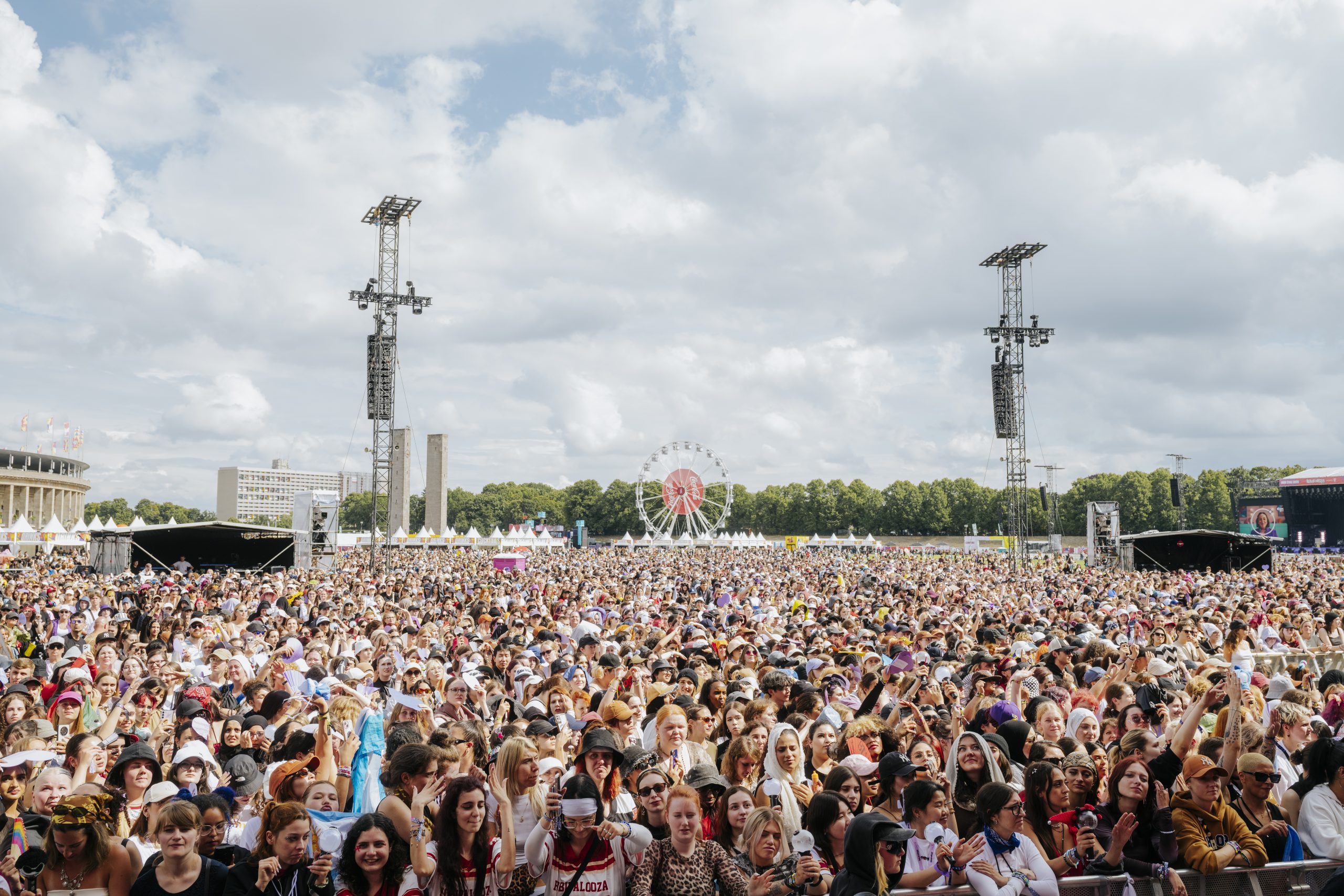 CA7RIEL x Paco Amoroso - Telekom Main Stage | Julius Hatt for Lollapalooza Berlin